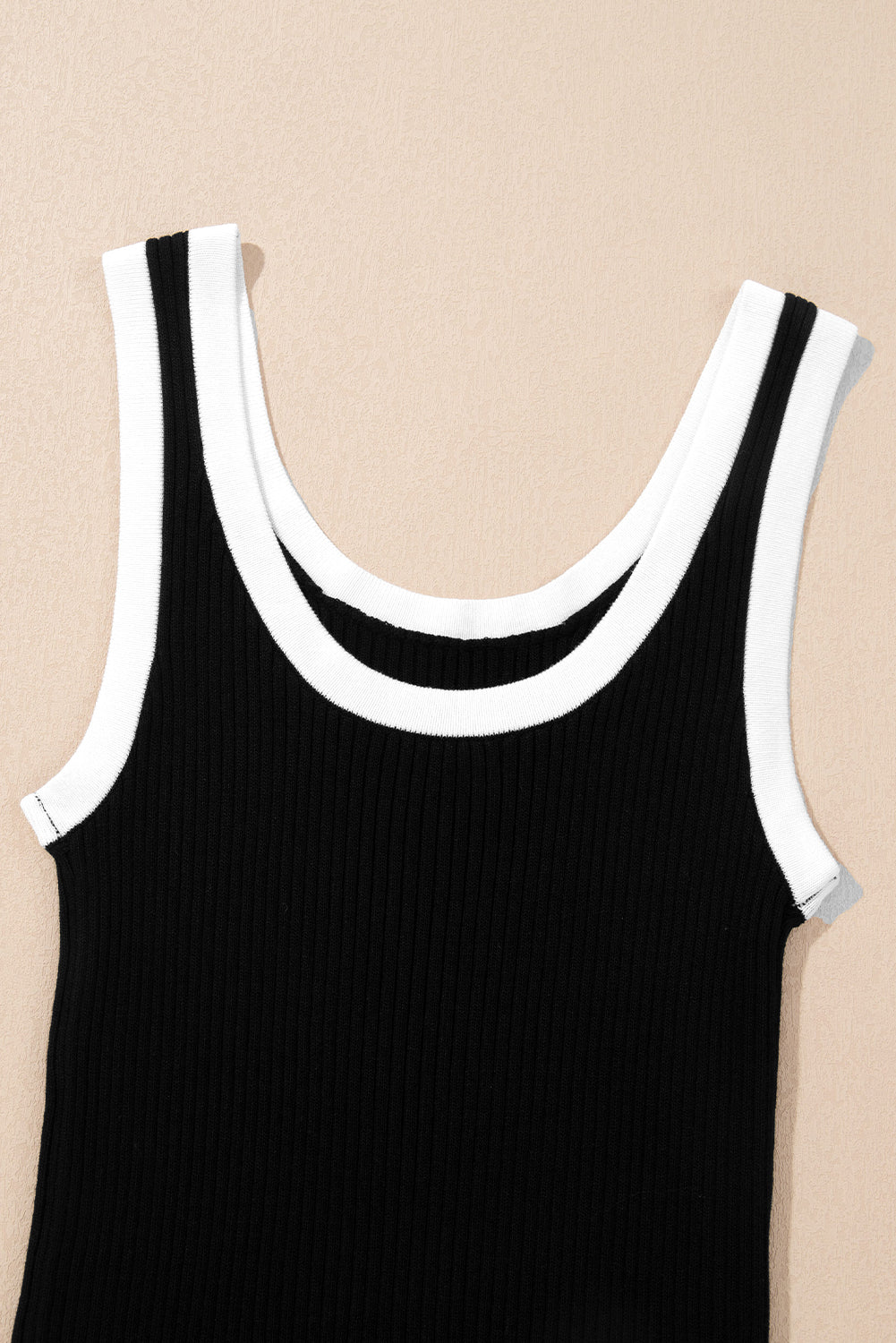 Black Colorblock Edge Ribbed Knit U Neck Tank Top